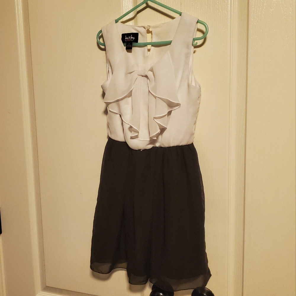 By & by casual dress, size 7 girls, white and black.